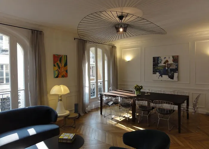 Relais12bis Bed&Breakfast By Eiffel Tower